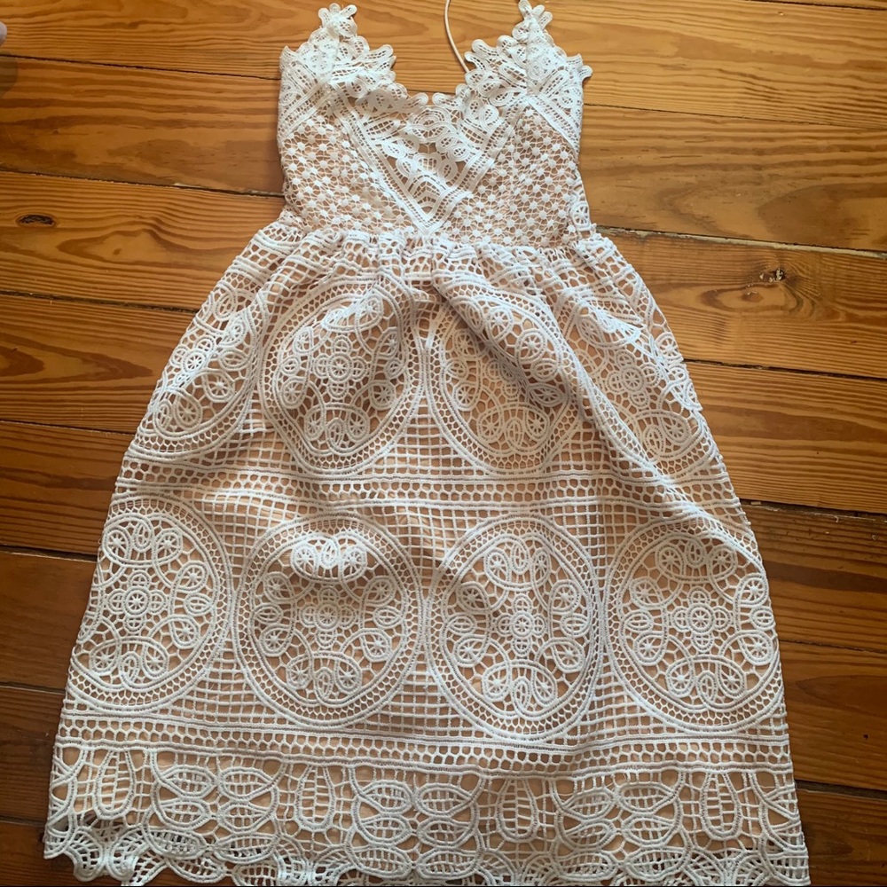 White Lace Women’s dress
